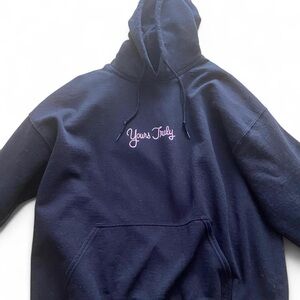 RARE ARIANA GRANDE 'YOURS TRULY' HOODIE